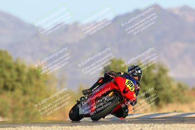 media/Mar-26-2022-CVMA (Sat) [[4461a8f564]]/Race 12 Amateur Supersport Middleweight/